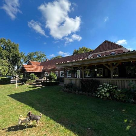 ריבה Familiehuis Boysen Bed&Breakfast מראה חיצוני תמונה